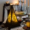 Kép 2/4 - Halloween-i LED lámpás - boszorkány - melegfehér - fekete - 9,5 x 9,5 x 17 cm - 2 x AAA
