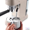 Kép 2/2 - DeLonghi Dedica Arte EC885.BG bézs karos kávéfőző