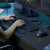Kép 11/12 - Logitech  MX Keys S lézergravírozott magyar kiosztású grafitszürke vezeték nélküli billentyűzet