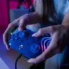 Kép 7/7 - PDP 049-024-BL Afterglow Wave Xbox Series X|S/Xbox One/PC vezetékes RGB LED kék kontroller