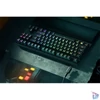 Kép 2/4 - Razer Huntsman V2 Tenkeyless (Red Switch) US RGB fekete gamer billentyűzet