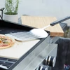 Kép 2/3 - Barbecook BC-ACC-7034 Olivia rozsdamentes acél pizzalapát, 43cm-es, fekete nyél