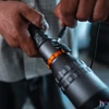 Kép 2/6 - NEBO DAVINCI™ 8000 elemlámpa, NEB-FLT-1016-G, 8000 lm, akkumulátoros, 4x zoom, IP67, power bank, 5000 mAh, 5 funkció, USB-A - USB-C töltőkábel