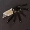 Kép 3/6 - True Utility Crafty, TU590, fekete titániumbevonatú nyél, cserélhető penge, összecsukható